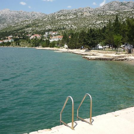 Apartmani Mille Starigrad Paklenica Exteriér fotografie