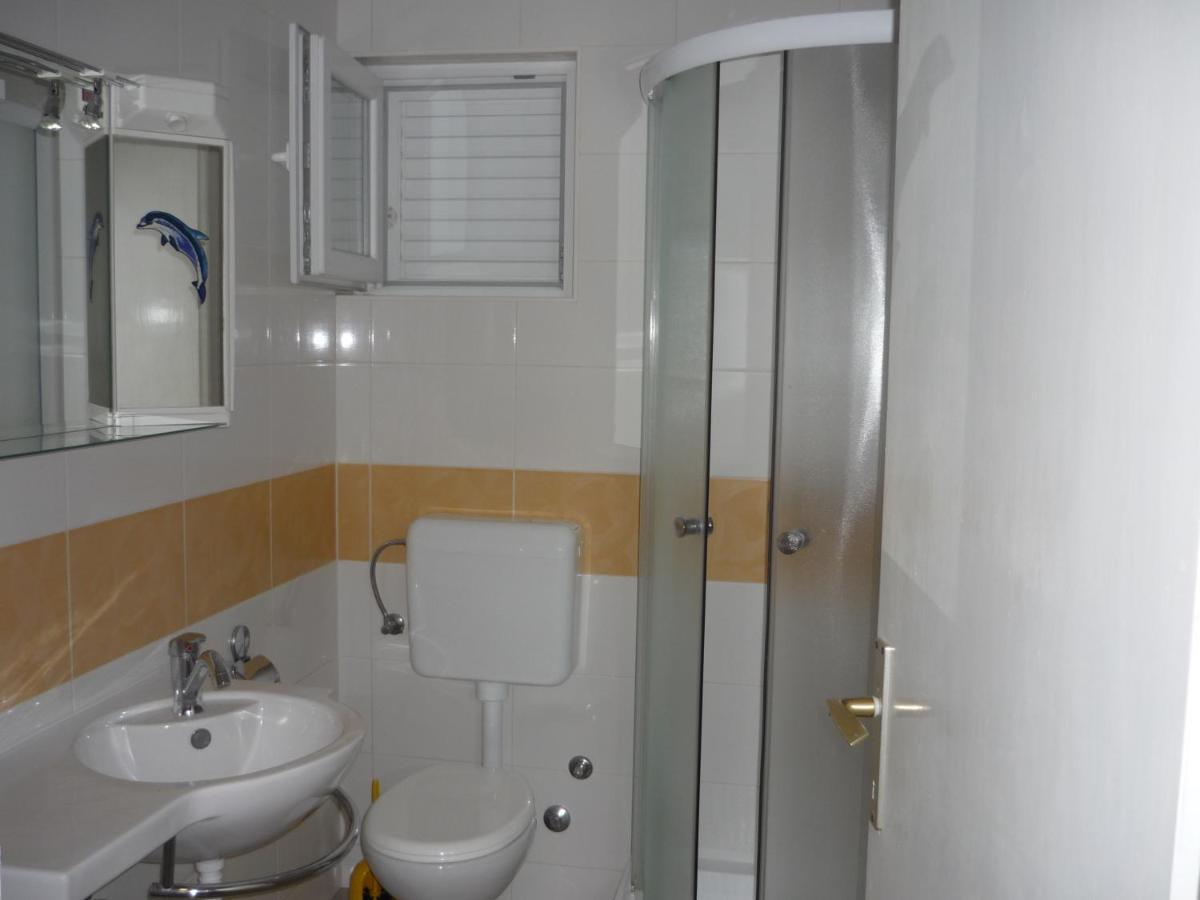 Apartmani Mille Starigrad Paklenica Exteriér fotografie